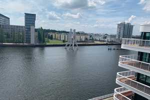 Exklusive 2-Zimmer-Wohnung mit Einbauküche in Berlin – Stralauer Allee 14, 10245 Berlin – Vorschaubild 1