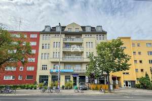 KLASSISCH SCHÖNE UND GEPFLEGTE ALTBAUWOHNUNG IN MOABIT! RUHIGE LAGE IM GARTENHAUS! PROVISIONSFREI! – Alt-Moabit 126, 10557 Moabit, Berlin – Vorschaubild 12