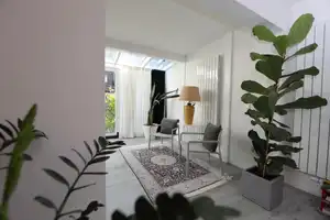MODERNE DOPPELHAUSHÄLFTE - VOLL UNTERKELLERT - 2 WINTERGÄRTEN, TERRASSE & GEMÜTLICHER KAMIN – Berlin – Vorschaubild 11
