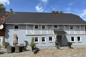 Hofanlage mit sanierten Wohnhaus, großflächigen Nebengebäuden, Pferdehaltung möglich! – Vordorfer Straße 3, 38368 Querenhorst – Vorschaubild 2