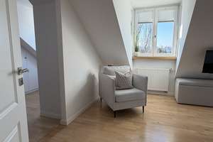Stilvolle Dachgeschosswohnung mit Balkon und Blick über München – Konstanzer Straße 36, 80809 Am Riesenfeld, München – Vorschaubild 18