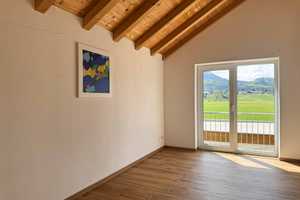 Moderne & neuwertige Doppelhaushälfte mit Bergblick in Inzell – energieeffizient (A+) – Traunstein (Kreis) – Vorschaubild 8