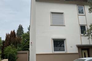 Top sanierte EG-Wohnung in SG-Ohligs mit unverbaubarer Lage
Nähe ehemaliger St.-Lukas-Klinik – Die vollständige Adresse der Immobilie erhältst du vom Anbieter., 42697 Ohligs/Aufderhöhe/Merscheid, Solingen – Vorschaubild 2