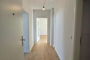 Großzügige 2 Zimmer Wohnung mit Gästetoilette – Opphoferstraße 44, 42107 Elberfeld, Wuppertal – Vorschaubild 3