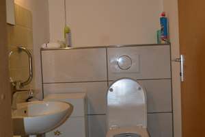 **Attraktive 4-Zimmer-Wohnung in Reutlingen – Ihr neues Zuhause wartet!** – Kurt-Schumacher-Straße 101, 72762 Reutlingen-Mitte, Reutlingen – Vorschaubild 8