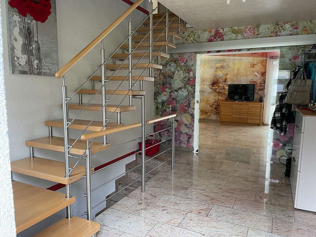 Immobilie in Freudental - Ein Zuhause zum Wohlfühlen -
Großzügiges Architektenhaus mit Garten - Bild 2