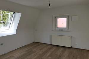 Klein aber fein - hübsche Singlewohnung in ruhiger und zentraler Lage – Löwenstraße 74/4, 70597 Degerloch (Ortsteil), Stuttgart – Vorschaubild 3