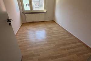 Zentrale Familienwohnung mit 3 1/2 Zimmern in Herne-Mitte – Mont-Cenis-Straße 70, 44623 Herne-Mitte, Herne – Vorschaubild 8