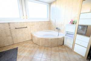 Gepflegtes Einfamilienhaus von 2003 mit Garage in ruhiger Wohnlage – Kleve (Kreis) – Vorschaubild 28