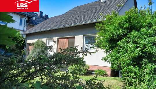 Bild von Solides Einfamilienhaus inmitten bester Infrastruktur