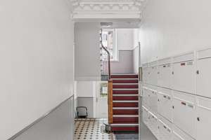 Zwei Zimmer, drei Möglichkeiten – Altbau mit eigenem Untergeschoss. – Die vollständige Adresse der Immobilie erhältst du vom Anbieter., 20357 Eimsbüttel (Ortsteil), Hamburg – Vorschaubild 3