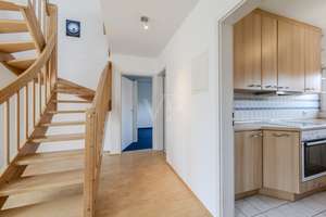 Großzügige Maisonettewohnung mit offener Galerie und Süd-Loggia inkl. TG- Stellplatz! – Die vollständige Adresse der Immobilie erhältst du vom Anbieter., 70567 Möhringen-Ost, Stuttgart – Vorschaubild 8