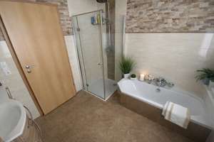 Exklusiver Bungalow mit Wellnesshaus, Sauna & Kamin / Energieeffizienz A  / 1.446 m² Grundstück – Die vollständige Adresse der Immobilie erhältst du vom Anbieter., 32457 Porta Westfalica – Vorschaubild 14