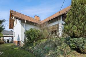 Charmantes Einfamilienhaus mit Potenzial auf großzügigem Grundstück in Staufenberg! – Die vollständige Adresse der Immobilie erhältst du vom Anbieter., 35460 Staufenberg – Vorschaubild 23