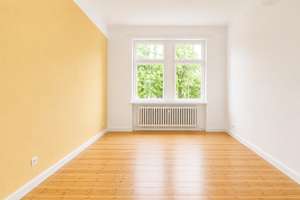 Detailverliebtes Altbau-Schmuckstück mit 4,5 Zimmern und zwei Balkonen – vermietet – Gardeschützenweg 66, 12203 Lichterfelde, Berlin – Vorschaubild 2