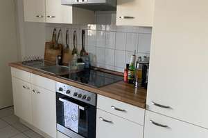 Nähe Hbf./City/Uni. Ruhige Lage. Schöne Wohnung. 2 Zi., DB, Wohnk.+EBK, Loggia, Abst., 62 qm – Kluser Höhe 27, 42119 Elberfeld, Wuppertal – Vorschaubild 4