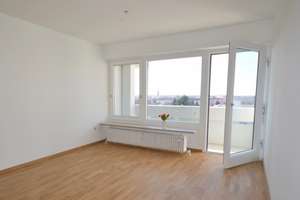 Eine schöne 1-Zi.-Wohnung mit toller Aussicht in der Nähe der U-Bahn von Privat – Neubeuernerstraße 10, 80686 Friedenheim, München – Vorschaubild 10