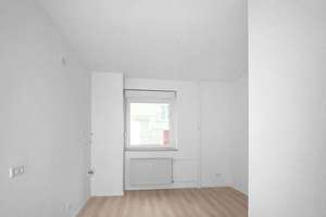 Frisch renoviert und einladend - 1,5 Raum Wohnung am Gervinuspark – Berliner Straße 145, 45144 Frohnhausen, Essen – Vorschaubild 4
