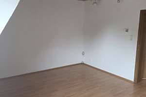 3,5-Zimmer Dachgeschoss Wohnung an der Burgruine - Essen Burgaltendorf – Dumberger Straße 12, 45289 Burgaltendorf, Essen – Vorschaubild 15