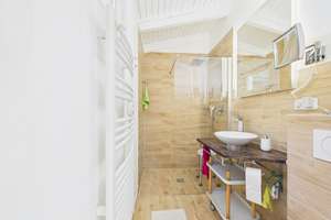 Energetisch modernisiertes Architektenhaus in attraktiver Lage mit tollem Grundstück, Balkon und Ter – Die vollständige Adresse der Immobilie erhältst du vom Anbieter., 65321 Heidenrod – Vorschaubild 7