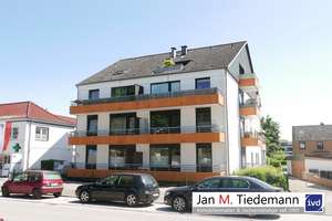 Gepflegte 2 Zimmer Wohnung mit Balkon und Keller in St. Lorenz vermietet – Schönböckener Straße 37, 23556 Sankt Lorenz Nord, Lübeck – Vorschaubild 1