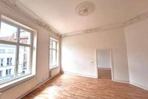 Eindrucksvolles Wohn- & Geschäftshaus mit 7 WE (6 frei verfügbar) und 1 GE in bester Altstadtlage! – Die vollständige Adresse der Immobilie erhältst du vom Anbieter., 23552 Innenstadt, Lübeck – Vorschaubild 7