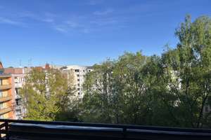 Verkehrsgünstige, helle und ruhige Wohnung mit Balkon und Weitblick