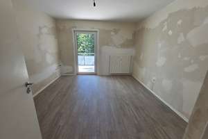 Frisch saniert, ab sofort, tolle Wohnung in Reisholz - mit Balkon – Paul-Thomas-Str. 82, 40599 Reisholz, Düsseldorf – Vorschaubild 6