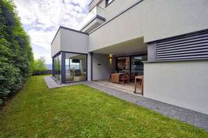 Exklusive Architektenvilla in Höhenlage von Trier-Feyen mit Stadtpanorama & hochwertiger Ausstattung – Die vollständige Adresse der Immobilie erhältst du vom Anbieter., 54294 Feyen/Weismark, Trier – Vorschaubild 8