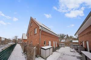 Neubau in Preetz – Raum für Familie, Leben und Zukunft – Die vollständige Adresse der Immobilie erhältst du vom Anbieter., 24211 Preetz – Vorschaubild 2