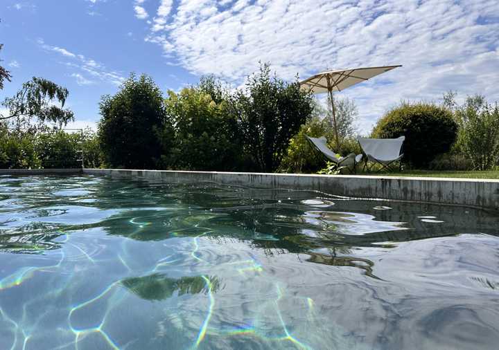 Seltene Chance! Modernes EFH (Bj. 2011/2023) mit Pool und unverbaubarer Sicht in Markdorf