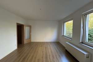 Zentrale Lage! Bezugsfreie 3-Zimmer-Whg mit Balkon