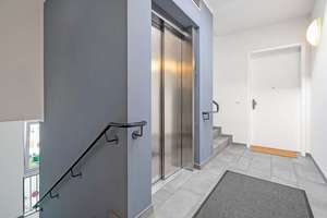 Modernes Wohnen am Wasser - Hochwertige Dachgeschosswohnung mit Dachterrasse, Aufzug und Wasserblick – Die vollständige Adresse der Immobilie erhältst du vom Anbieter., 12527 Grünau, Berlin – Vorschaubild 8