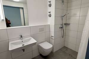 Erstbezug: 1-Zimmer Appartement für Studenten*innen im 3. OG mit Balkon in Augsburg-Hochfeld – Firnhaberstraße 20, 86159 Hochfeld, Augsburg – Vorschaubild 6
