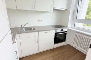 Gepflegte 2 Zi-Whg inkl. Einbauküche und Balkon in guter Lage! – Lahnstraße 30, 65195 Rheingauviertel / Hollerborn, Wiesbaden – Vorschaubild 7
