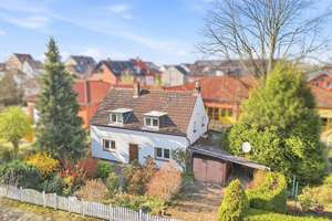 Einfamilienhaus im Dornröschenschlaf sucht Sie als neue Eigentümer! – Die vollständige Adresse der Immobilie erhältst du vom Anbieter., 50769 Merkenich, Köln – Vorschaubild 26