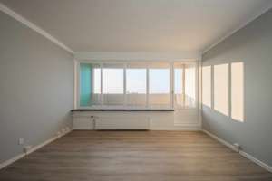 Vollrenovierte 1-Zimmerwohnung mit Einbauküche und großem Balkon mit Blick auf das Olympiastadion! – Die vollständige Adresse der Immobilie erhältst du vom Anbieter., 14055 Westend, Berlin – Vorschaubild 7