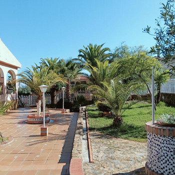 SCHÖNE VILLA IN ALGAR DEL PALANCIA