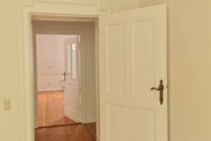 Sonnige bezugsfreie renovierte Altbau-Perle in begehrter Wilmersdorfer Lage – Die vollständige Adresse der Immobilie erhältst du vom Anbieter., 10715 Wilmersdorf, Berlin – Vorschaubild 25