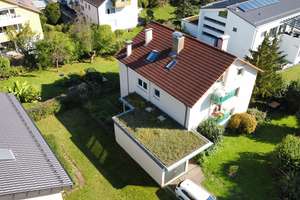 Rarität in Stgt-Dürrlewang !
Wohnhaus in Waldrandlage mit Winterg., Indoor-Pool & Blockheizkraftwer – Die vollständige Adresse der Immobilie erhältst du vom Anbieter., 70565 Dürrlewang, Stuttgart – Vorschaubild 3
