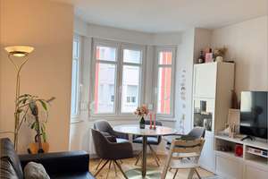 Modernisierte 3-Zimmer Wohnung mit Balkon und Erker im 2. OG in Stuttgart Ost – Die vollständige Adresse der Immobilie erhältst du vom Anbieter., 70188 Ostheim, Stuttgart – Vorschaubild 2