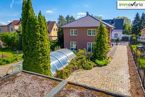 Moderne Stadtvilla mit Geothermie-Heizung in ruhiger Wohnlage in Sudenburg/Friedenshöhe – Die vollständige Adresse der Immobilie erhältst du vom Anbieter., 39116 Sudenburg, Magdeburg – Vorschaubild 2