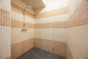 Zooviertel | 258 m² Altbau mit Garten & Garage – einzigartiger Wohntraum / repräsentative Bürofläche – Die vollständige Adresse der Immobilie erhältst du vom Anbieter., 40237 Düsseltal, Düsseldorf – Vorschaubild 11