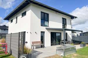 Modernes Einfamilienhaus (KfW-Effizienzhaus 40+) in Morsbach/ Lichtenberg! – Die vollständige Adresse der Immobilie erhältst du vom Anbieter., 51597 Morsbach – Vorschaubild 5