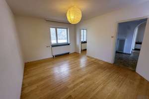 Charmantes Einfamilienhaus mit großem Garten und Doppelgarage in Schongau! – Die vollständige Adresse der Immobilie erhältst du vom Anbieter., 86956 Schongau – Vorschaubild 6