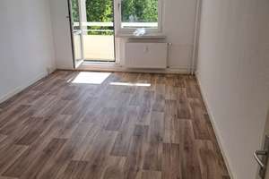 Gemütliche 4-Zimmer-Wohnung in Hellersdorf - ab sofort! – 12627 Hellersdorf, Berlin – Vorschaubild 2