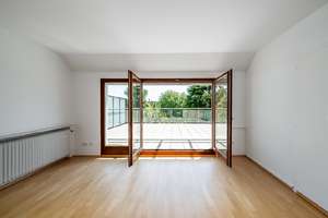 In sehr guter Lage: Gepflegtes Haus mit drei großen Wohneinheiten auf weitläufigem Grundstück – Die vollständige Adresse der Immobilie erhältst du vom Anbieter., 60599 Sachsenhausen-Süd, Frankfurt am Main – Vorschaubild 9