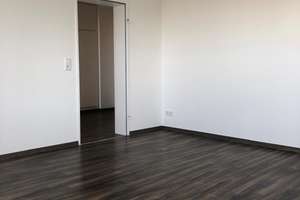 Schöne 3-Zimmer-Wohnung mit renoviertem Bad, 2 Balkonen und Ausblick – Timmersfeld 74, 42899 Schmittenbusch, Remscheid – Vorschaubild 3