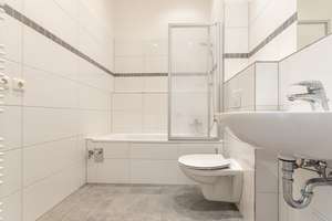 Direkt einziehen ! Tolle 2-Zimmer-Wohnung im Zentrum | Balkon | Parkett | Ruhig gelegen – Die vollständige Adresse der Immobilie erhältst du vom Anbieter., 4103 Zentrum-Südost, Leipzig – Vorschaubild 8