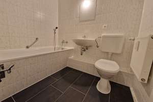 ***Ab 20.06.2026***Hier passt das Leben rein: 3 Zimmer, Balkon, Wanne – frisch renoviert*** – Deiwitzweg 44, 4207 Lausen-Grünau, Leipzig – Vorschaubild 8